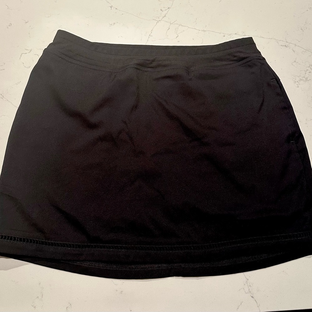 St John's Bay Active pull on Skort size
Petite Small